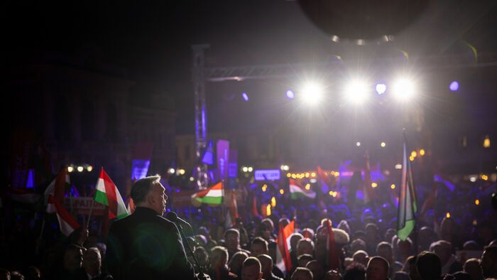 Eger Orbán Viktor országjárása