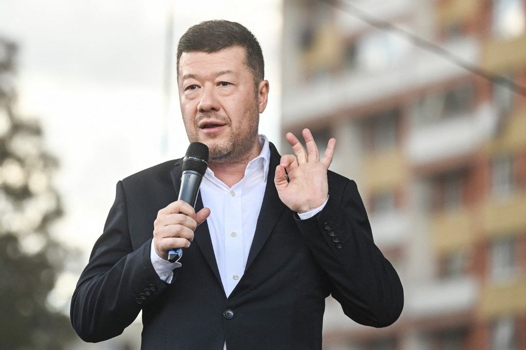 A cseh kormány az Ukrajnából érkező buszok kapcsán intézkedésekre készül fegyvercsempészet gyanúja miatt (Fotó: AFP)