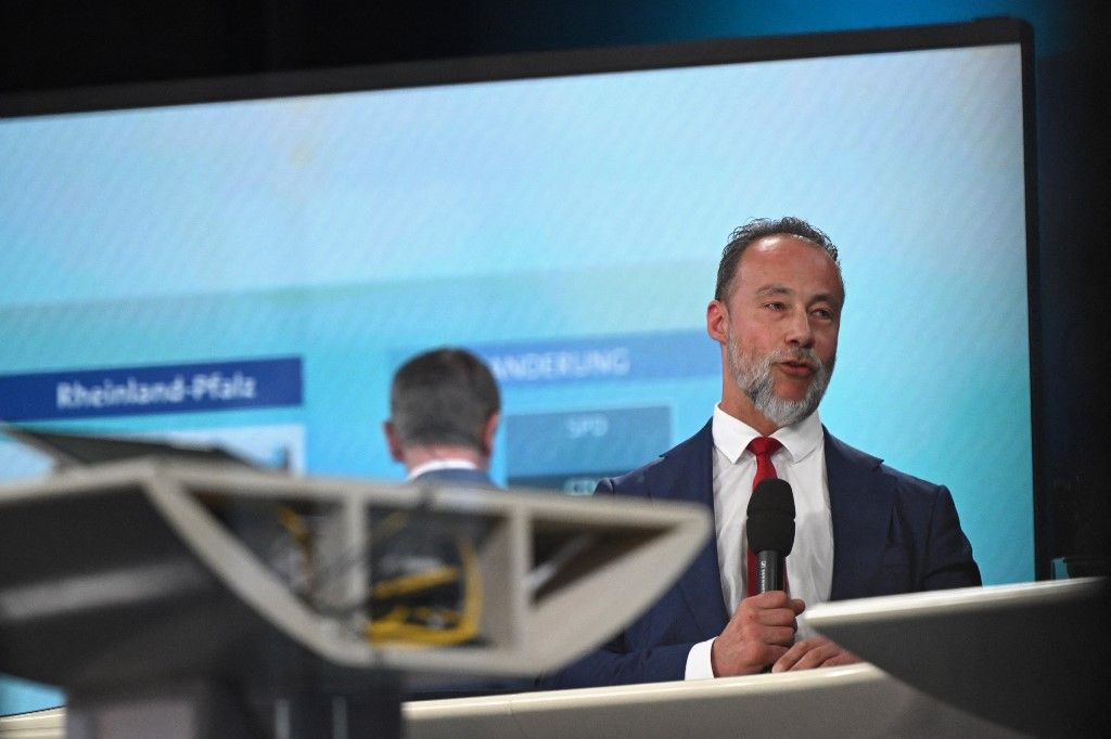 22 March 2026, Rhineland-Palatinate, Mainz: Jan Bollinger (AfD), his party's lead candidate for the state election in Rhineland-Palatinate, stands in the SWR election studio. The state election in Rhineland-Palatinate took place on Sunday. Photo: Florian Wiegand/dpa (Photo by Florian Wiegand / dpa Picture-Alliance via AFP)