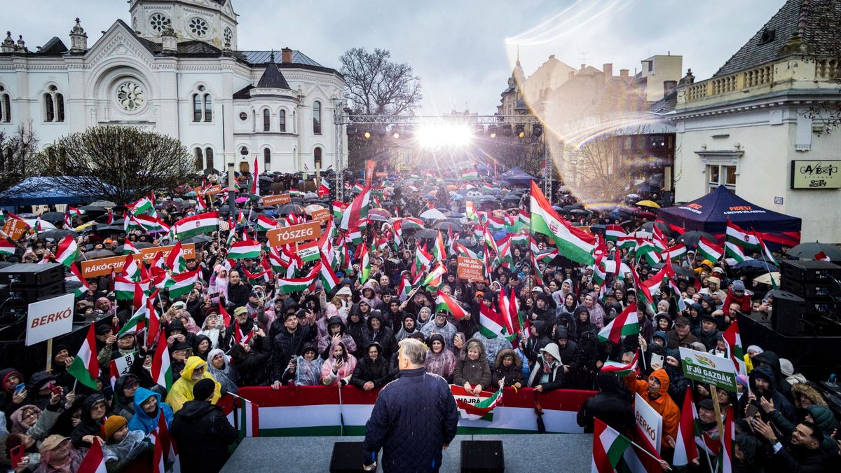 Orbán Viktor megmutatta, hogy miért a Fidesz a biztos választás április 12-én + videó