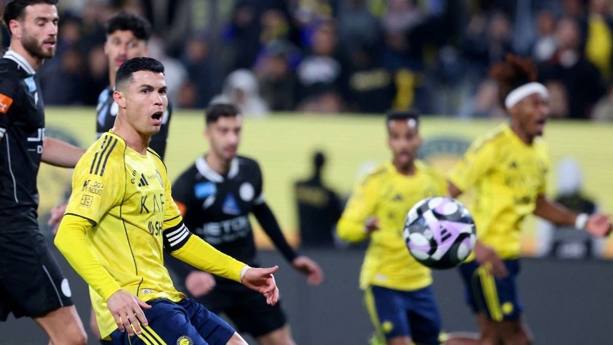 Cristiano Ronaldo az éjjel magánrepülővel menekült a háború elől Madridba?