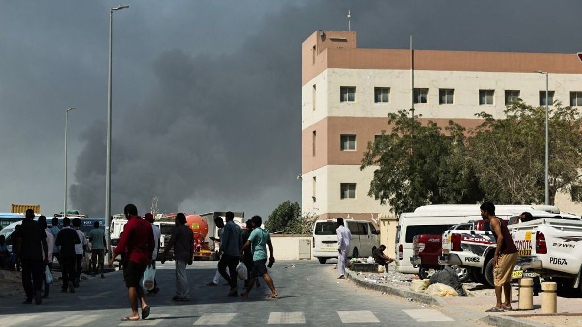 Háborúban érvényes-e az utasbiztosítás, mit tegyenek a külföldön rekedt turisták?