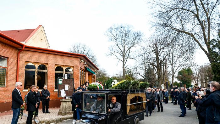 Keleti Éva temetés