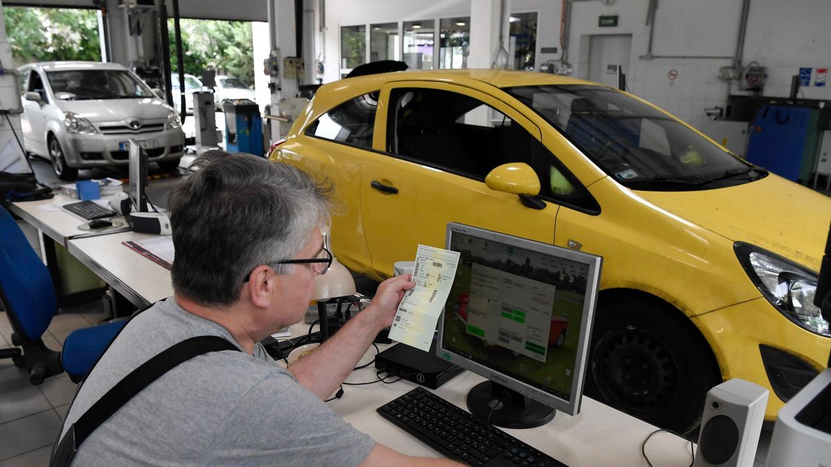 Sokakat érintő változás történt az autók vizsgáztatásánál