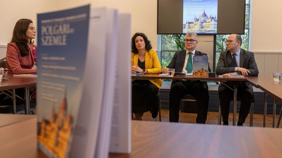 Aranykor a családpolitikában: eredményekről és a jövőről szólt a Polgári Szemle bemutatója