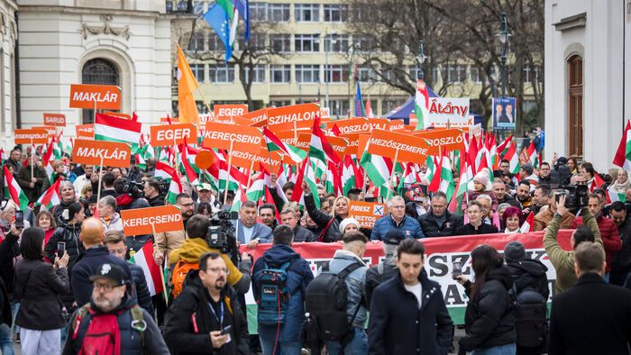 Eger Orbán Viktor országjárás