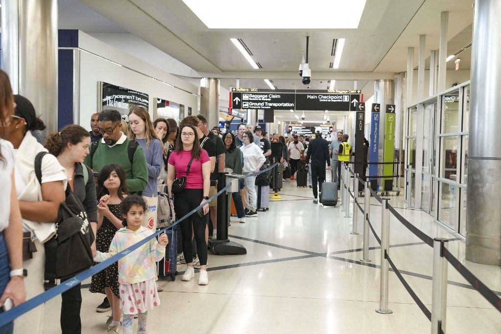 Trump az ICE embereit küldi az amerikai repterekre (Illusztráció, forrás: Getty Images via AFP)