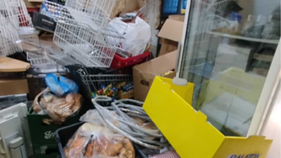 Súlyos szabályalanságokat és jogsértéseket talált az NKFH több élelmiszerüzlet hatósági ellenőrzésén