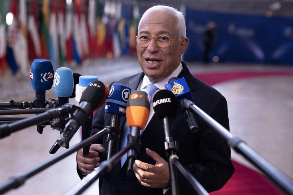 Az EU-csúcs előtt António Costa elnök a sajtónak nyilatkozott (Fotó: AFP)