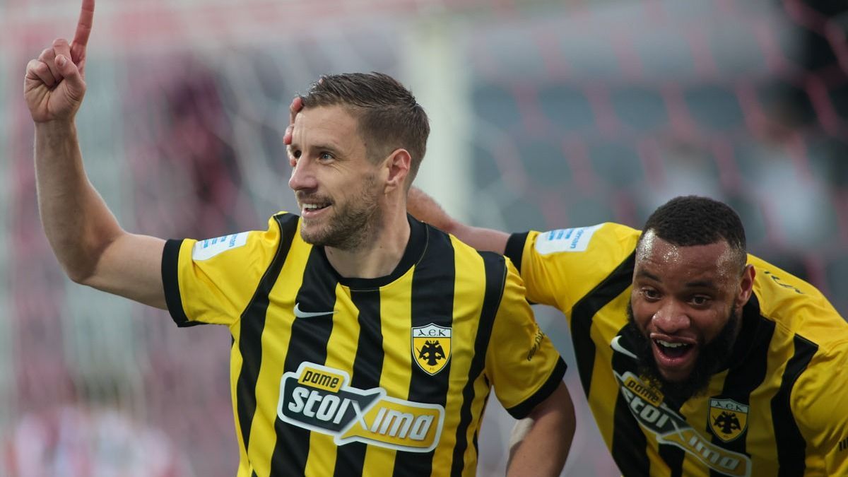 Varga Barnabás topligába is mehetett volna, ezért döntött mégis az AEK mellett