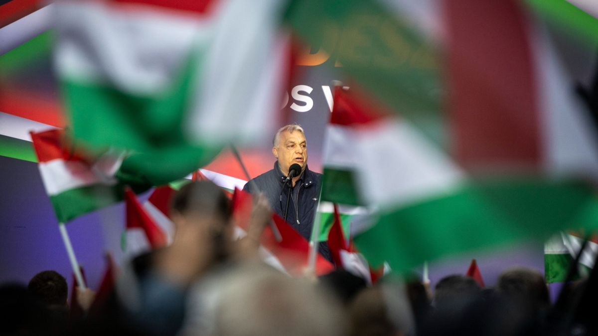 Ismét útra kel Orbán Viktor