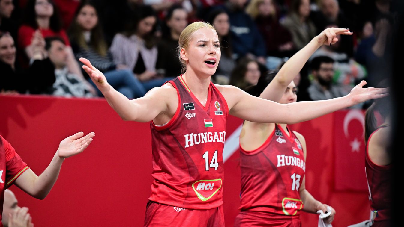 Juhász Dorka, a magyar női válogatott játékosa