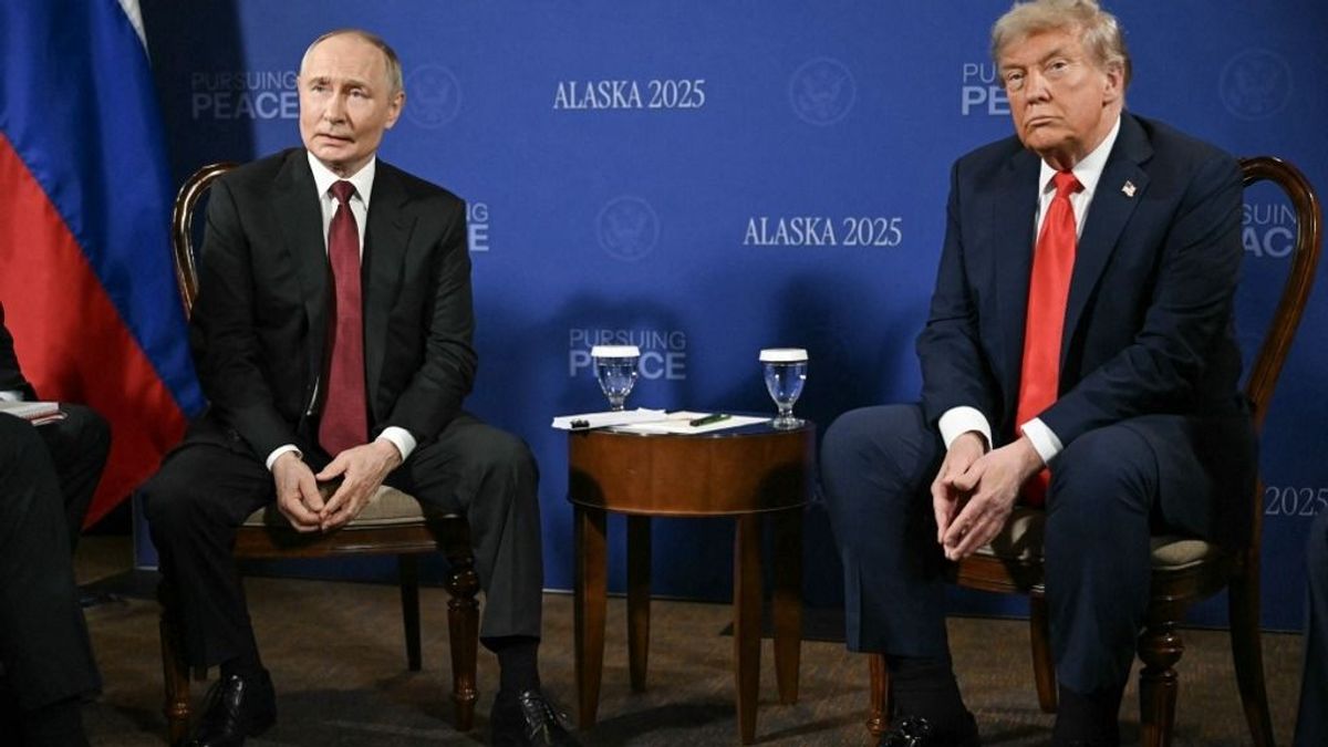 Itt vannak a részletek Trump és Putyin telefonbeszélgetéséről