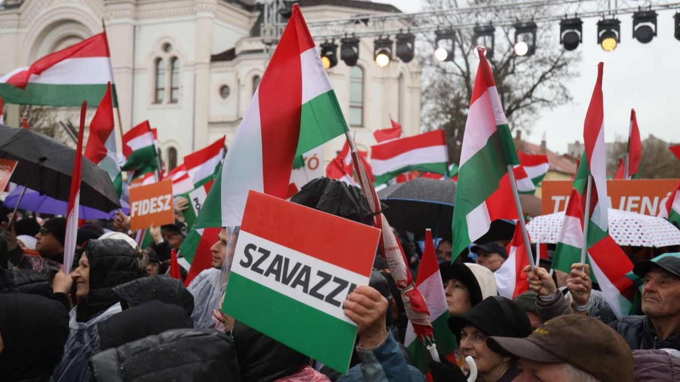 Orbán Viktor országjárás Szolnok
kampány
választás