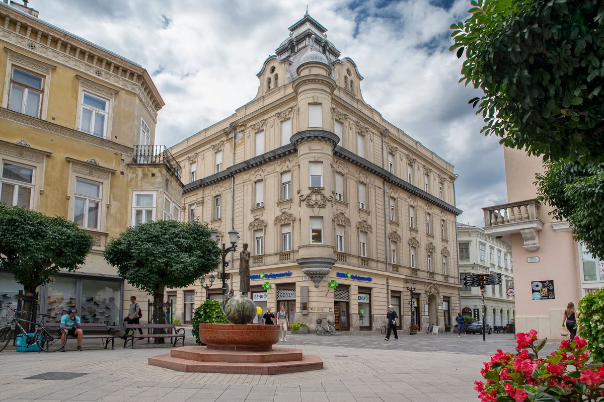 Győr, 2023. június 15.
A  Dr. Kovács Pál Könyvtár és Közösségi Tér épülete Győr belvárosában 2023. június 14-én.
MTI/Krizsán Csaba