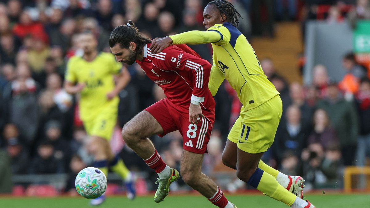 Szoboszlait az egekig dicsérték, majd kemény kritikát kapott Liverpoolból