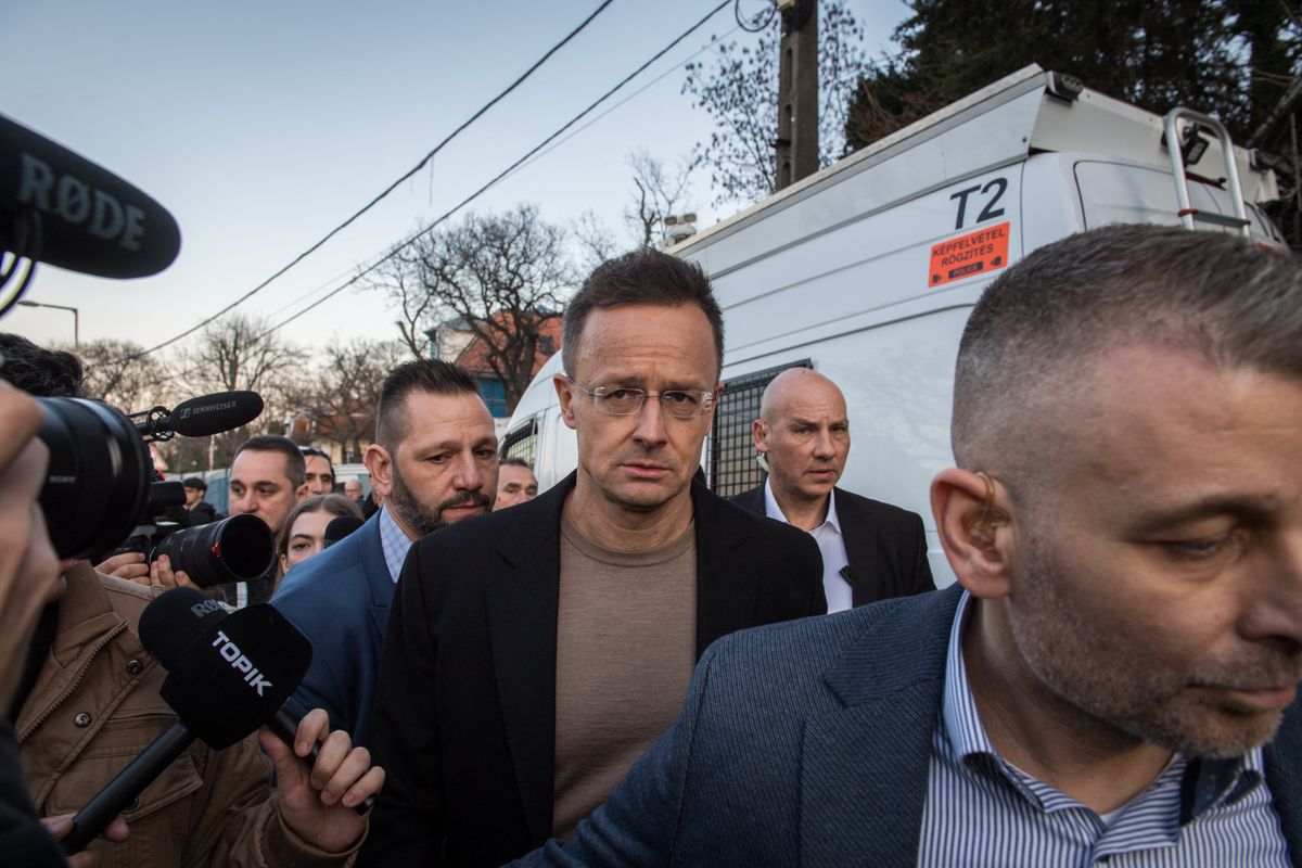 Szijjártó Péter szerint Ukrajna számára is sorskérdés a magyar választás, így készek állnak bármit megtenni