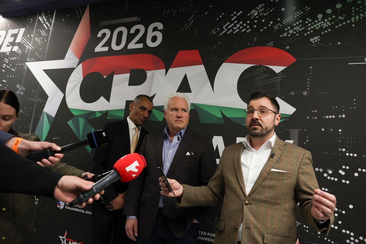 Szánthó Miklós sajtótájékoztatót tart a 2026-os CPAC megnyitóján