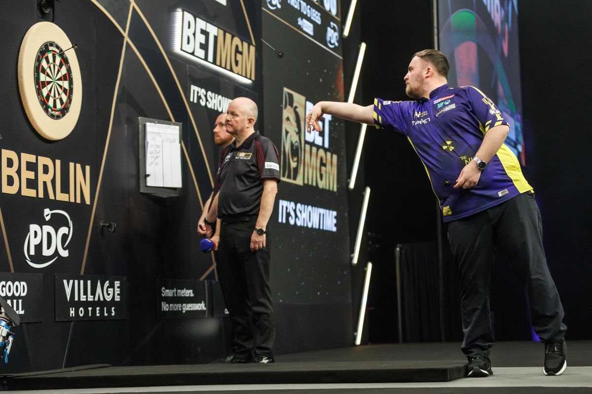 Luke Littler a tavalyi berlini Premier League-állomáson nem nyert dartsmérkőzést