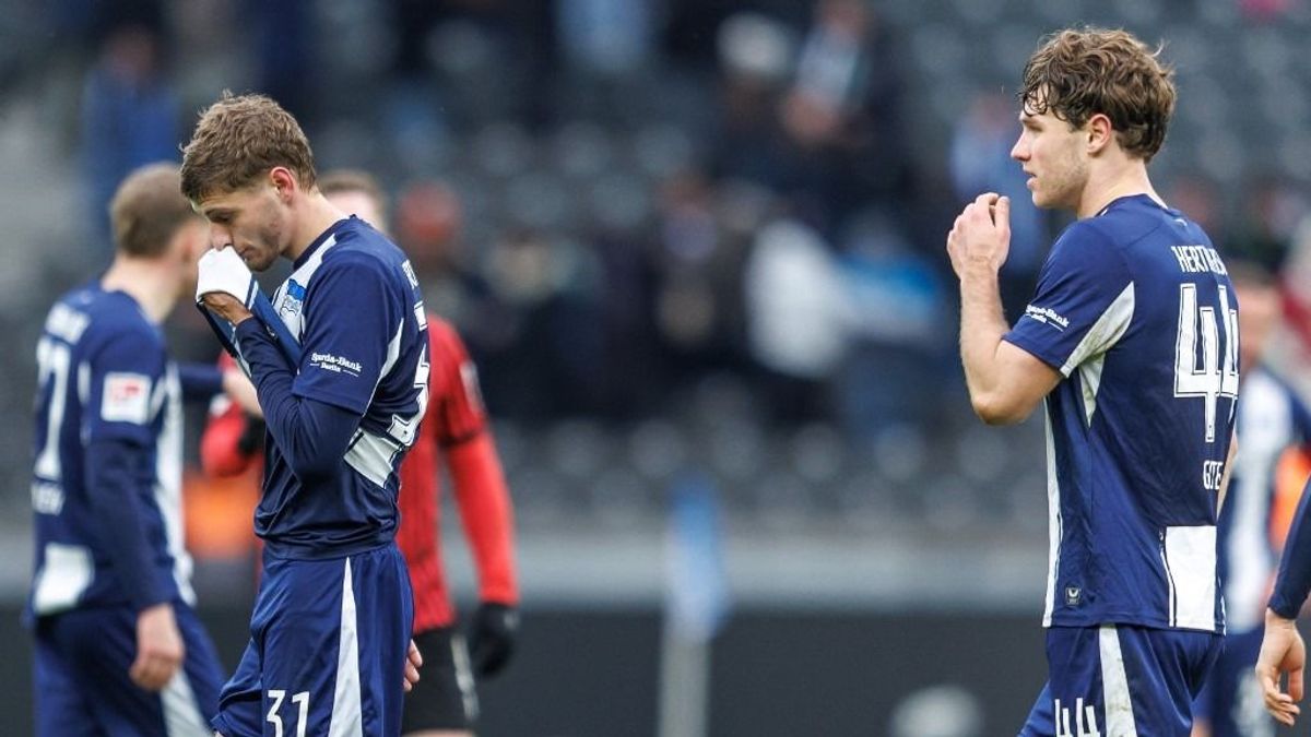 A Hertha edzője olyat tett Dárdai Mártonnal, ami kiszúrta a berlini lap szemét