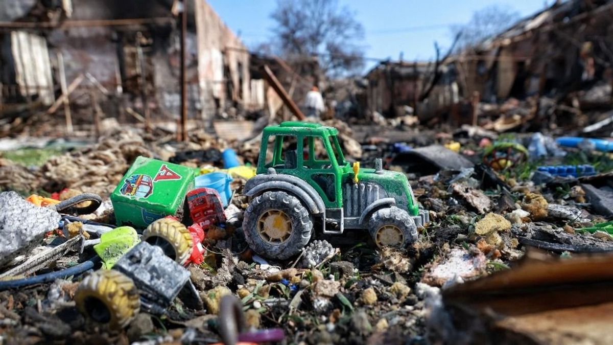 Rengeteg ember veszélyben: orosz drón csapódott egy kilencemeletes lakóépületbe