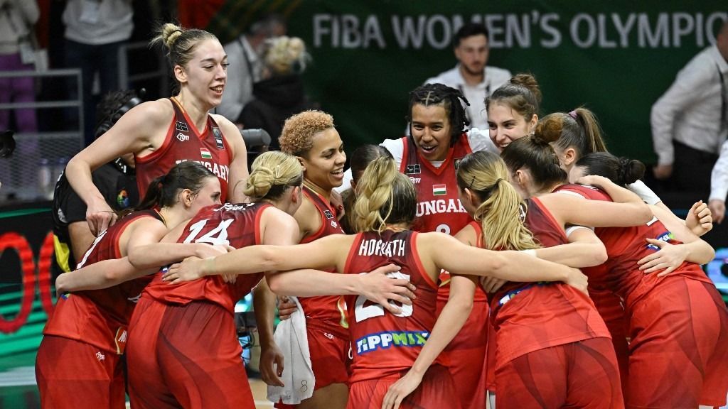 A Völgyi Péter és Iványi Dalma vezette magyar női kosárlabda-válogatott ott van a világ legjobb 16 nemzeti csapata között
