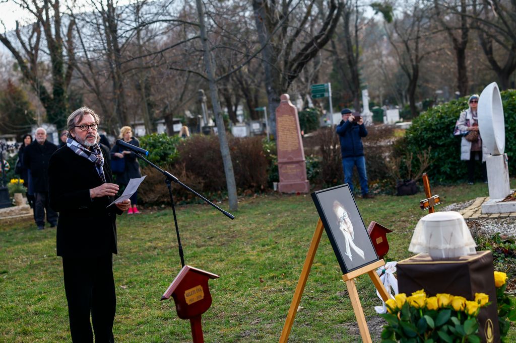 Keleti Éva fotográfus temetése