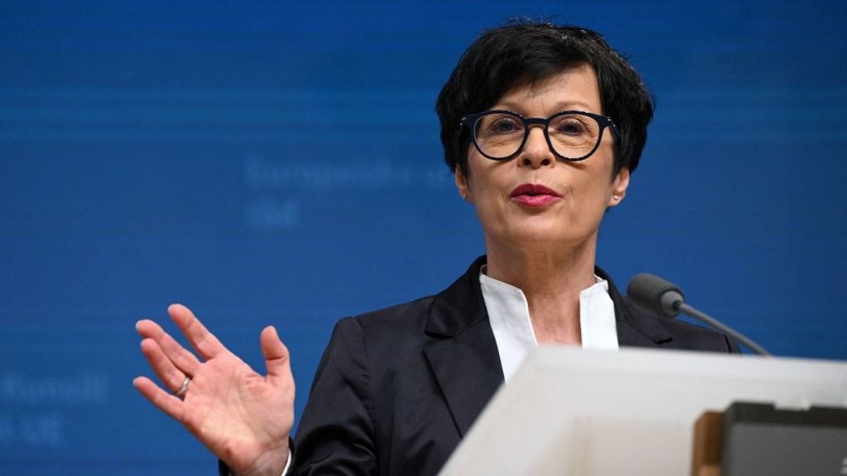 Ukrajna az EU-tagságra készül, a háborúpárti Brüsszel készséggel asszisztál ehhez