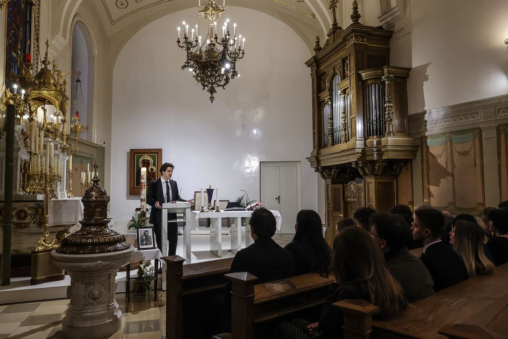 Fehér Béla gyászmise