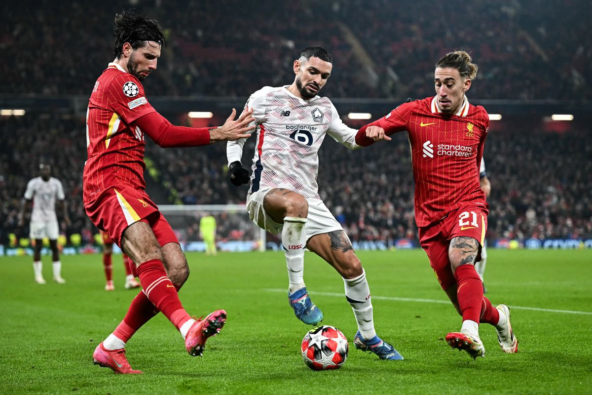 Szoboszlai Dominik és Cimikasz 2025. jaunárjában a Liverpool–Lille BL-mérkőzésen