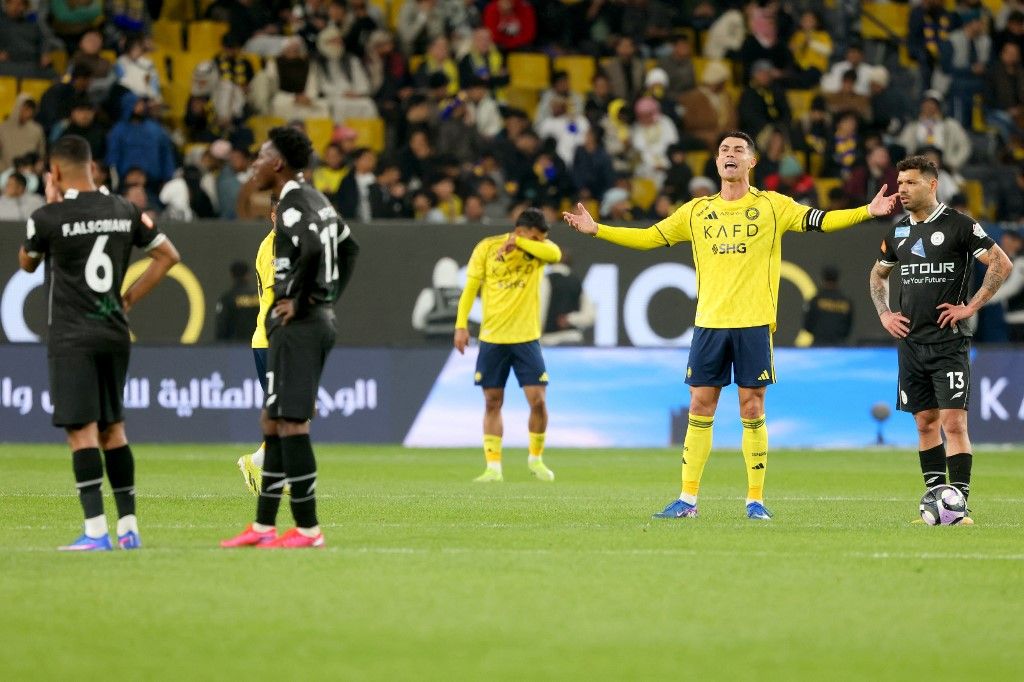 Cristiano Ronaldo menekül a háború elől Szaúd-Arábiából?