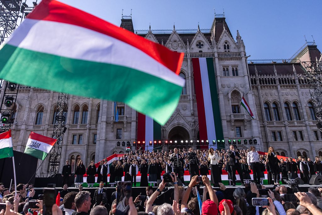 Kossuth tér március 15.