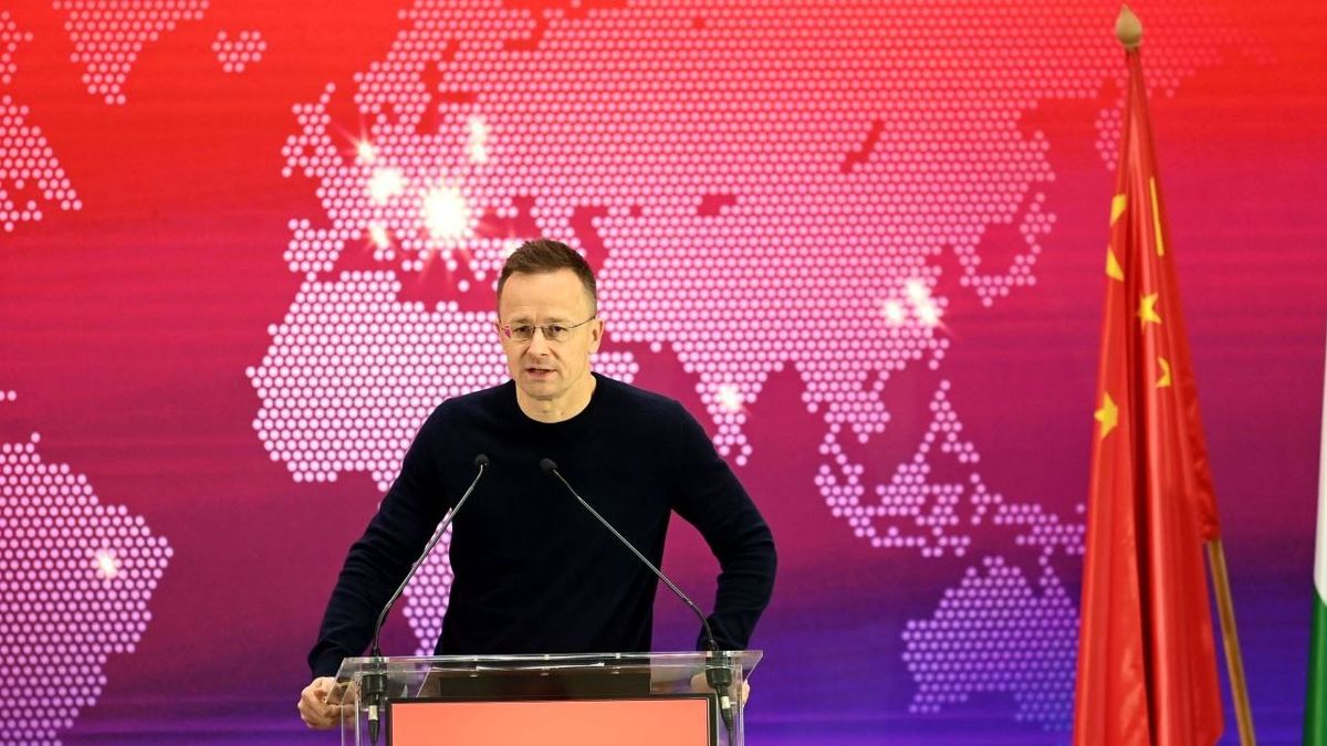 Szijjártó Péter kijelentése után jöhet a hiszti Magyar Pétertől és a Tiszát támogató ukránoktól