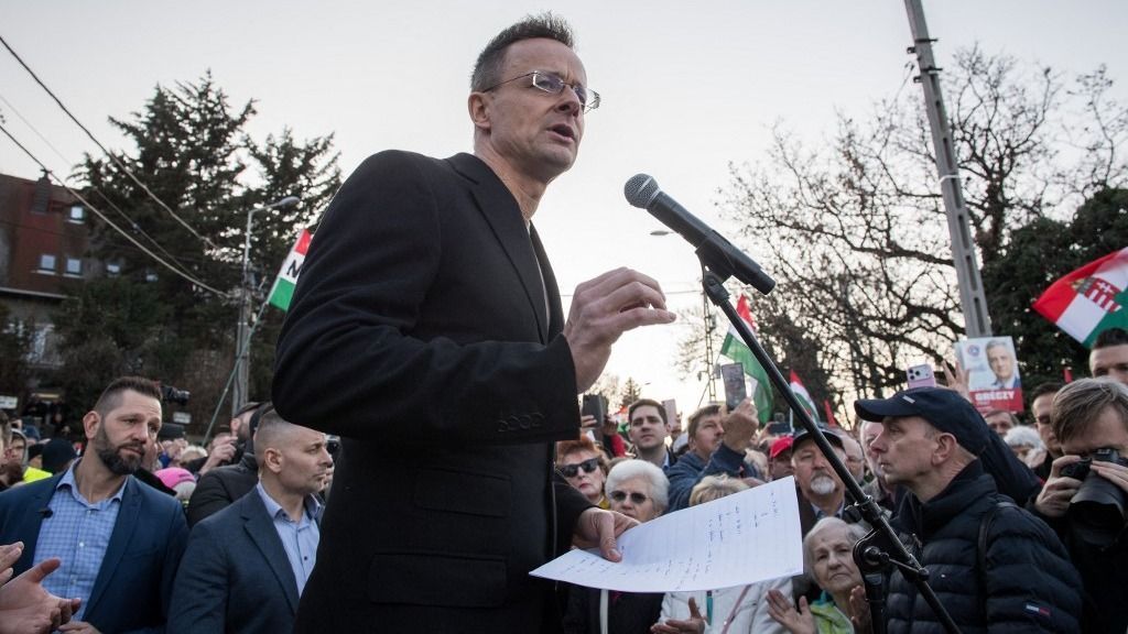 Szijjártó Péter keményen visszaszólt volt kollégájának