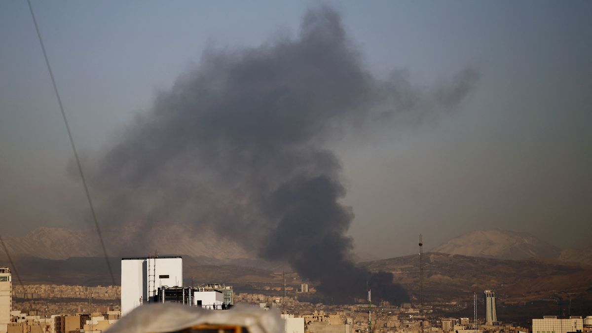 Szijjártó Péter: Úton vannak hazafelé magyarok a Közel-Keletről