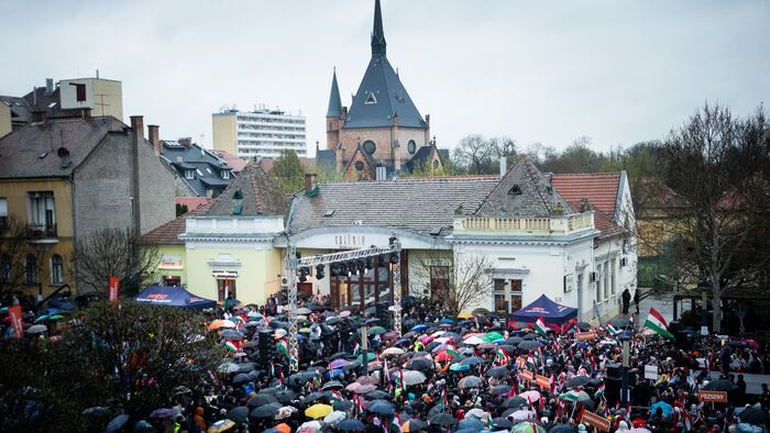Orbán Viktor országjárás Szolnok
kampány
választás