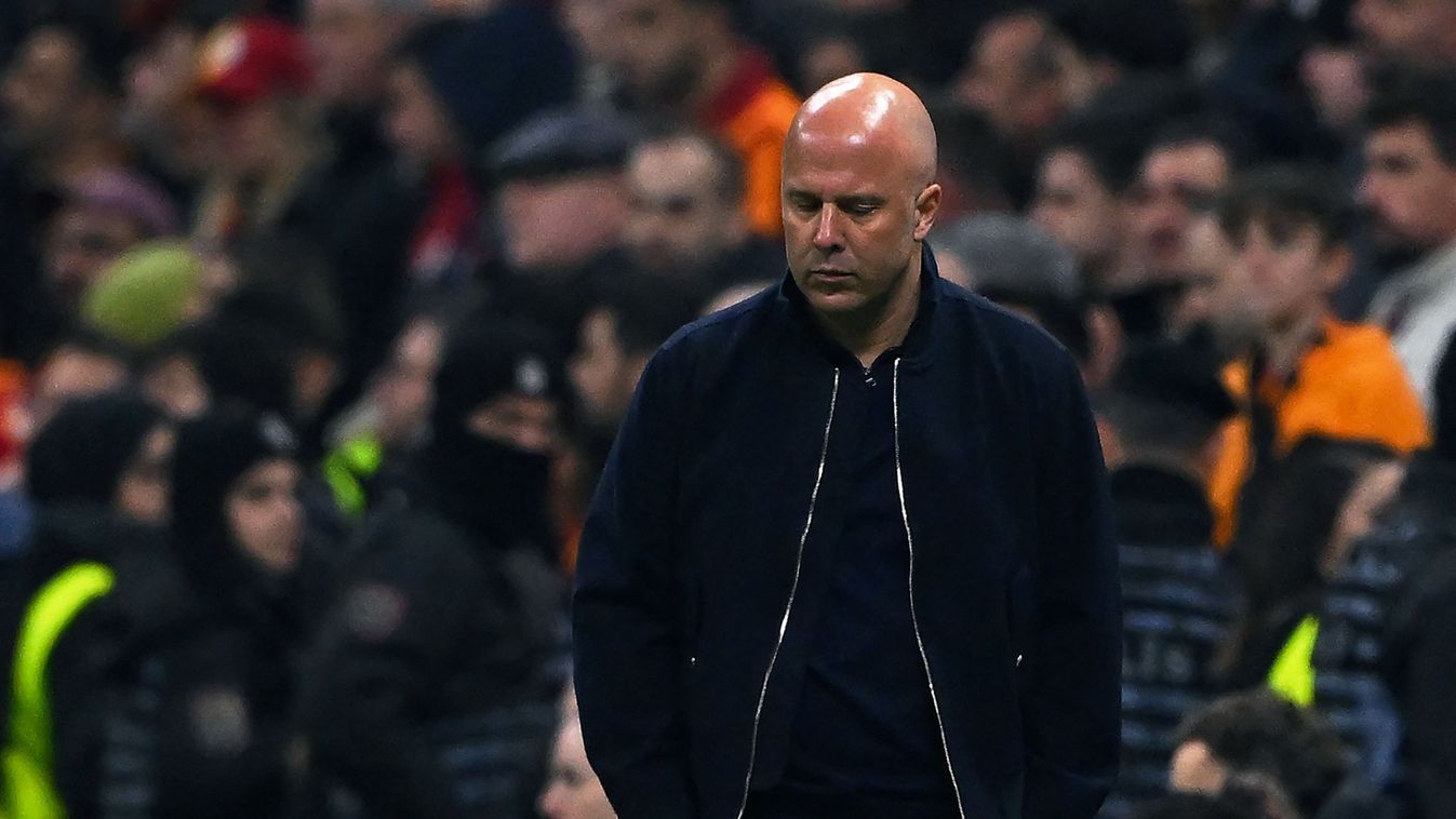 Arne Slot elvesztette a 100. mérkőzését a Liverpool kispadján