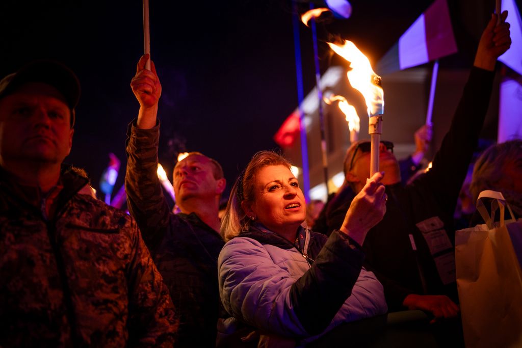 Orbán Viktor országjárás Esztergom
kampány
választás
