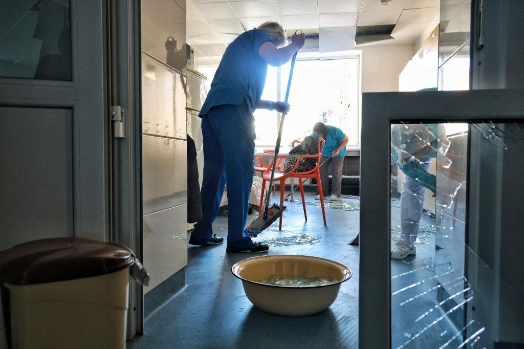 Ukrajna hatóságai szerint egy szülészeti kórház is megrongálódott a támadásokban (Illusztráció, forrás: NurPhoto via AFP)