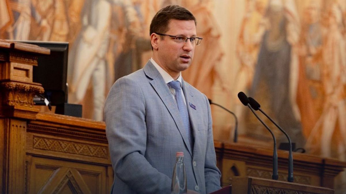 A Patrióta pártcsalád tagjainak többséget kell szerezniük Európában a migráció problémájának megoldásához