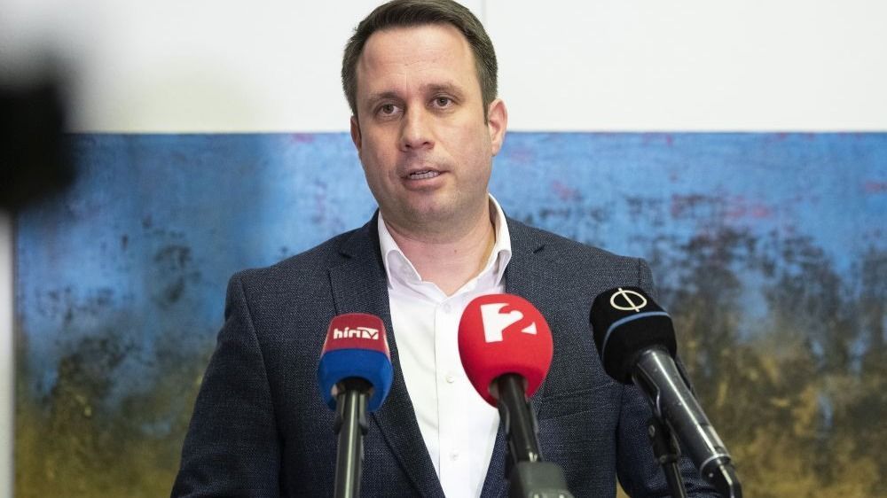 Dömötör Csaba: Brüsszel minden eszközt bevet hogy beavatkozzon a választásokba