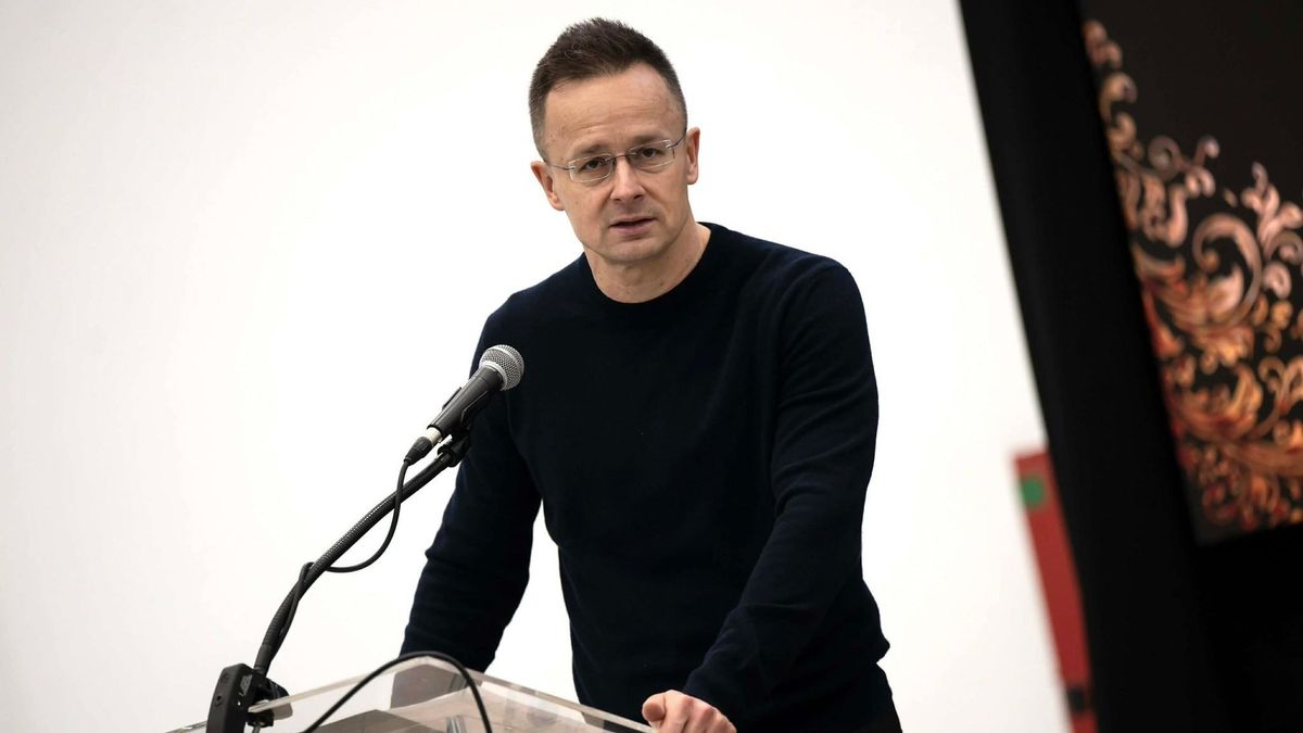 Szijjártó Péter: Magyarországot fenyegetni nem lehet, a magyar miniszterelnököt fenyegetni nem lehet