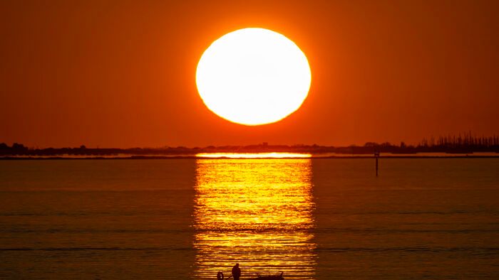 Naplemente Marseille kikötőjében