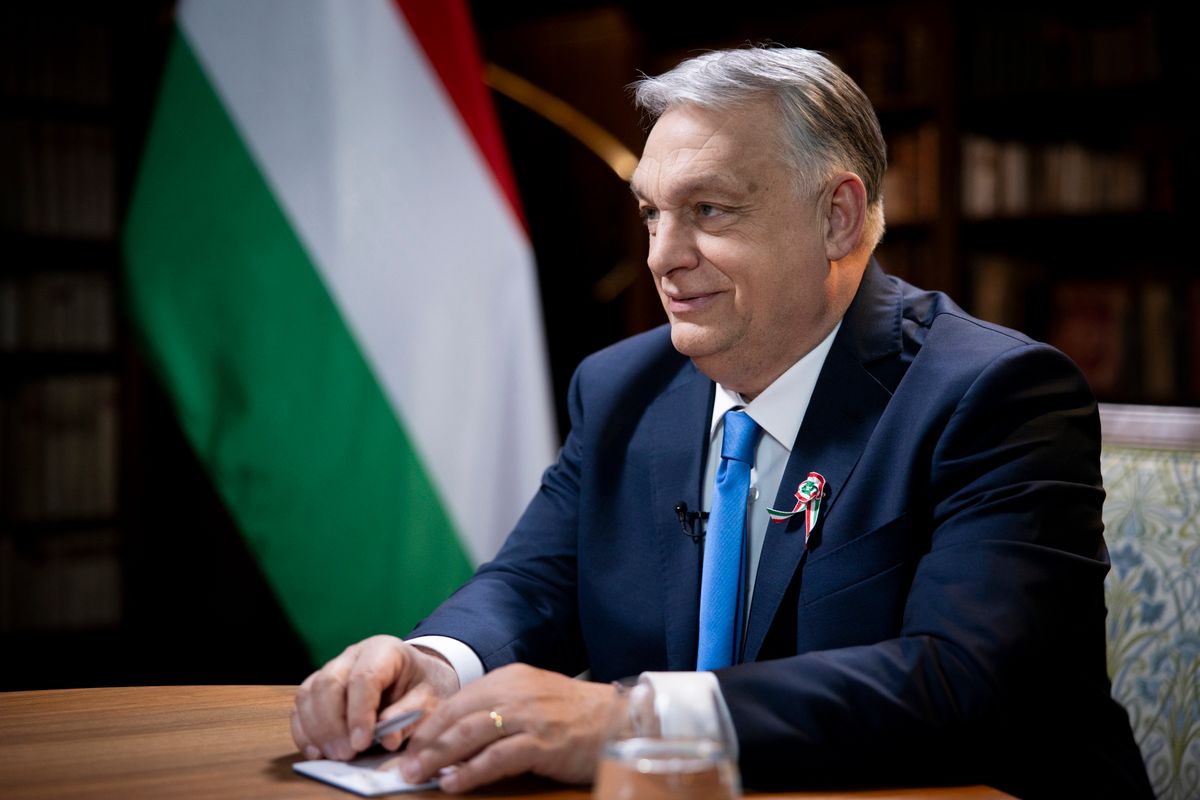 Donald Trump mellett J. D. Vance is támogatja Orbán Viktort