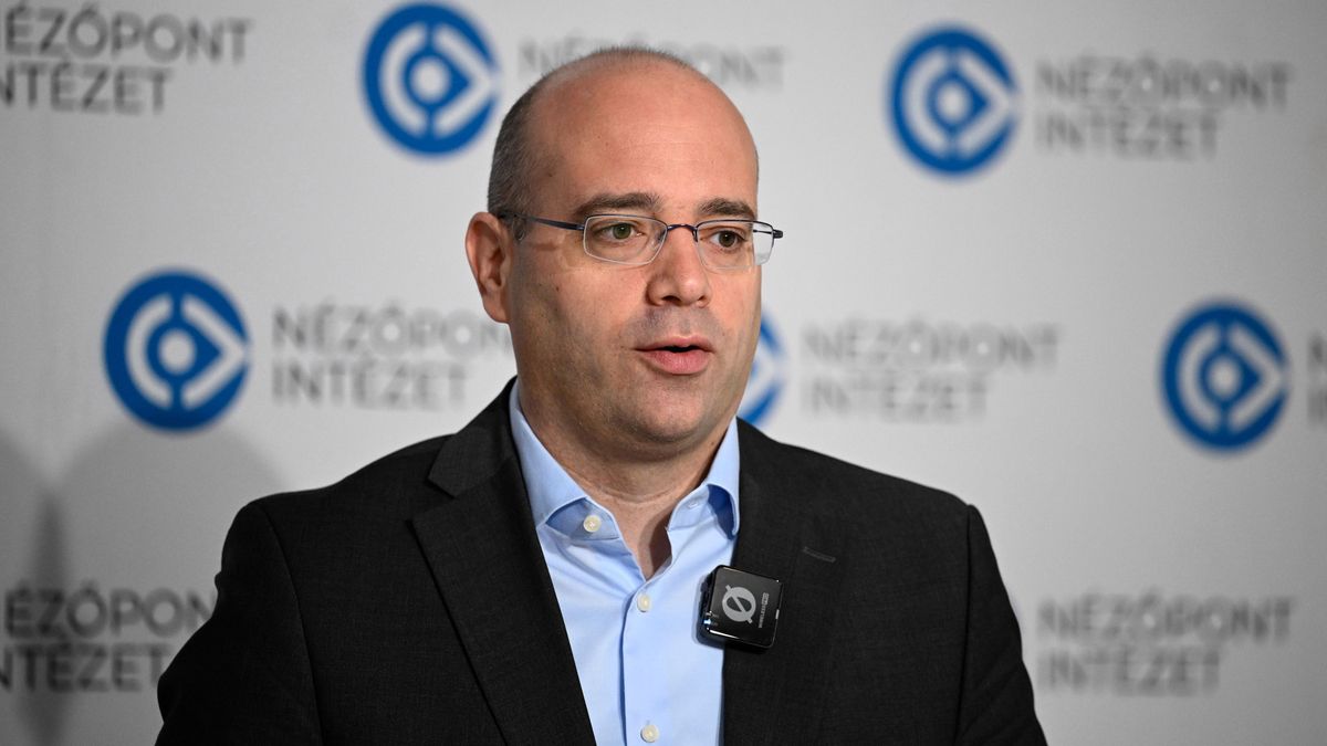 Budapest, 2025. október 15.
Mráz Ágoston Sámuel, a Nézőpont Intézet vezetője beszédet mond az intézet Sajtószabadság Magyarországon című elemzését bemutató rendezvényén Budapesten 2025. október 15-én.
MTI/Bodnár Boglárka