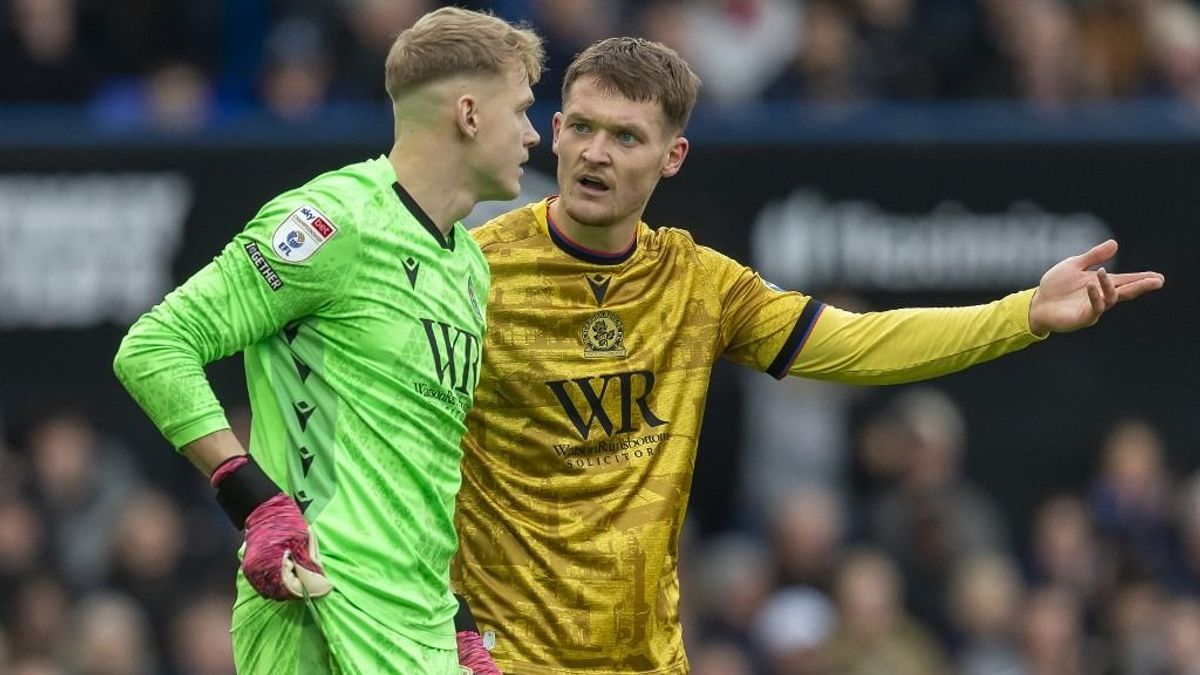 Egyre nagyobb a baj a magyar futballista Premier League-bajnok klubjánál