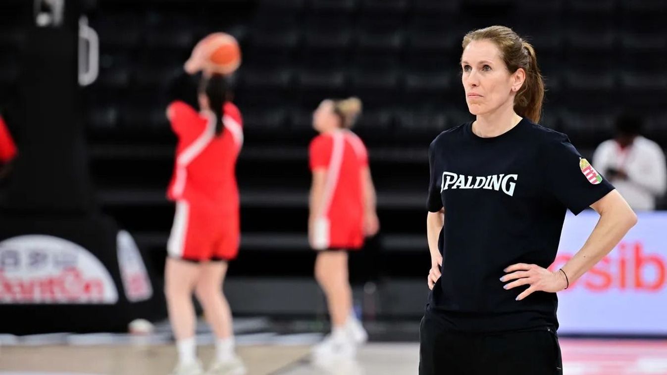 A magyar válogatott edzője, Iványi Dalma szerint elképesztően sokat változott a női kosárlabda 1998 óta