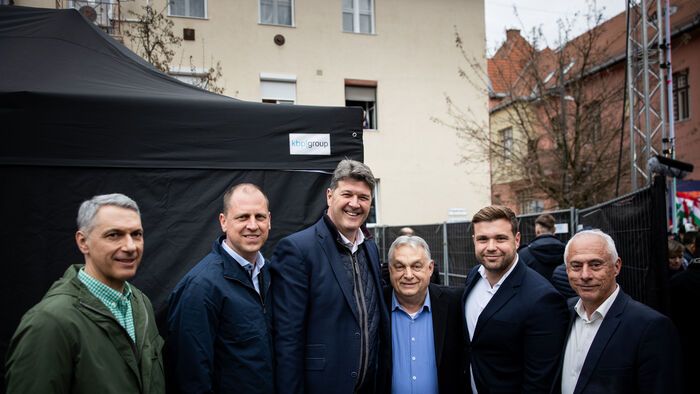 Orbán Viktor országjárás
Hódmezővásárhely
kampány
választás
Lázár János