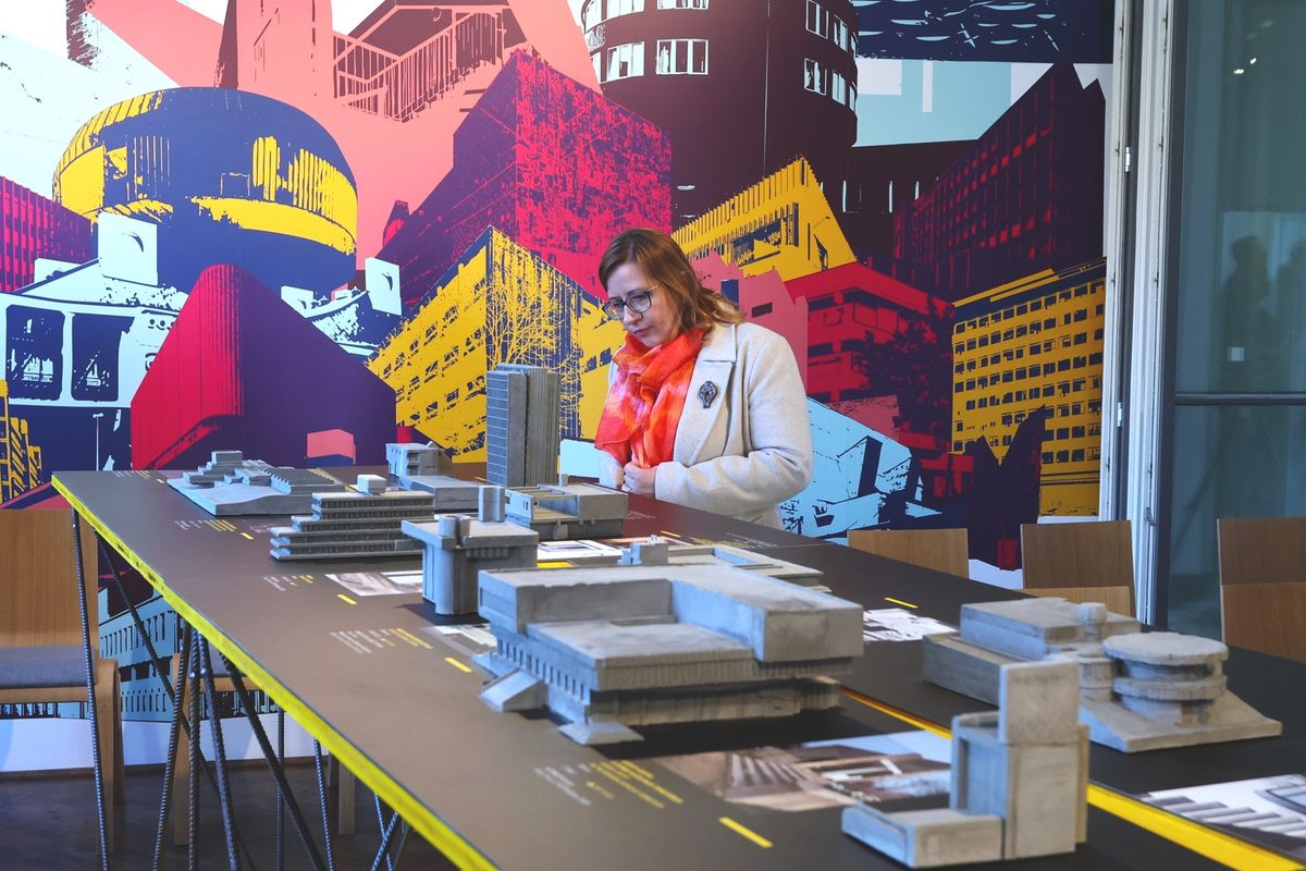 20260312 budapest walter rozsi villa breuer, goldfinger es mas magyarok - brutalista epiteszetunk itthon es odaat c kiallitas megnyitoja havran zoltan magyar nemzet