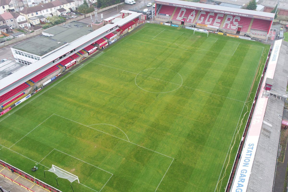 A jelenleg a hatodosztályban játszó Dagenham & Redbridge pályája már sok mindent megélt, és a milliárdos influenszer, KSI segítségével akár a Wrexham útjára is léphet a kiscsapat